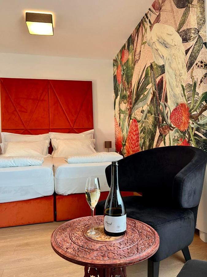 Lazar Winery Tourism B&B Rosoman Bagian luar foto